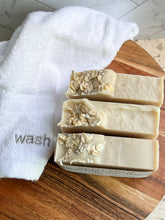 Load image into Gallery viewer, Goats Milk, Oats, Honey Soap
